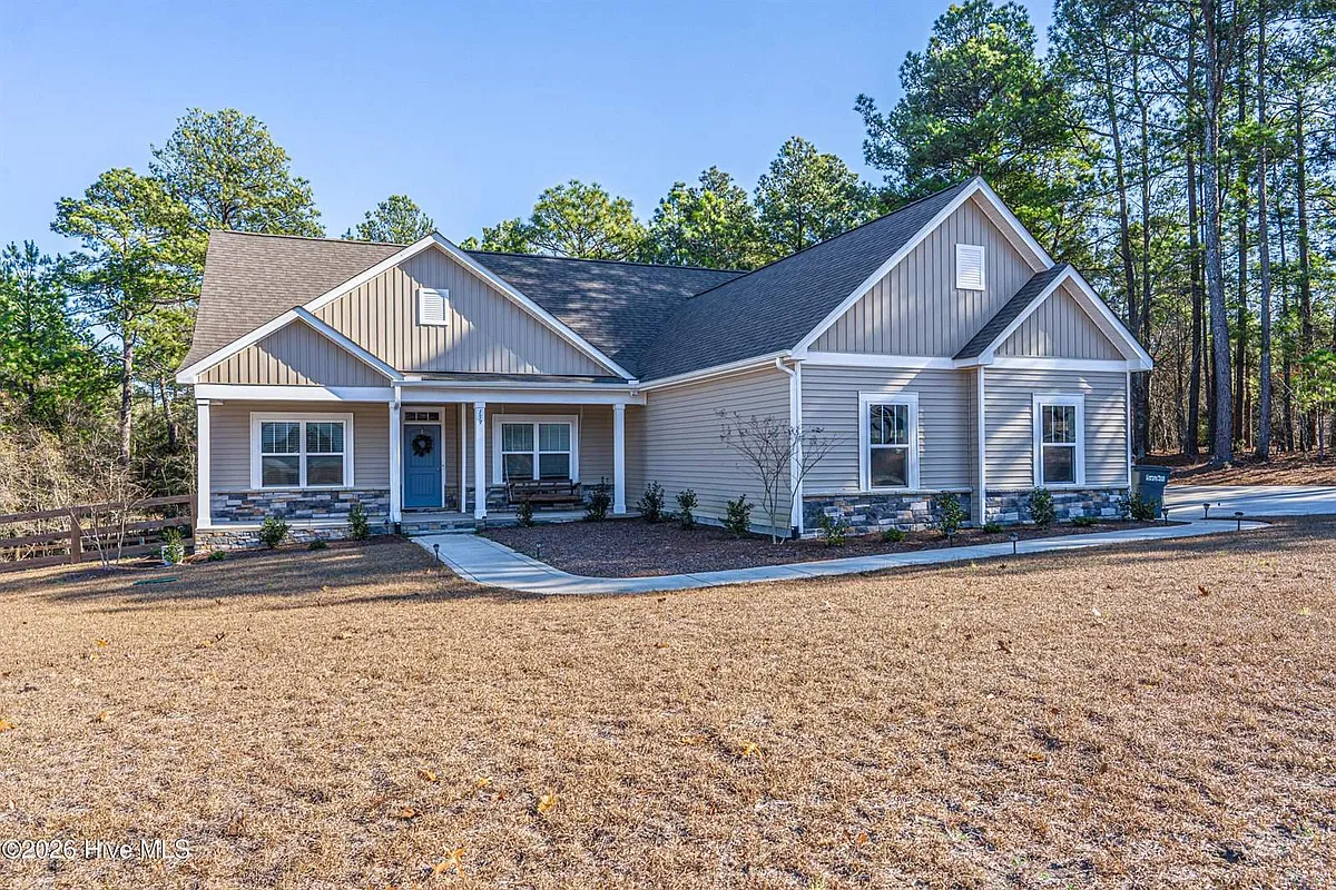 Building Photo - 159 Courtland Cir