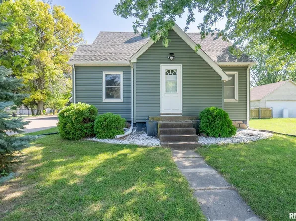 1408 Avenue Of The Cities, Silvis, IL 61282