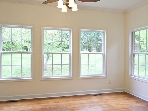 4th image of 4444 Twin Creeks Dr