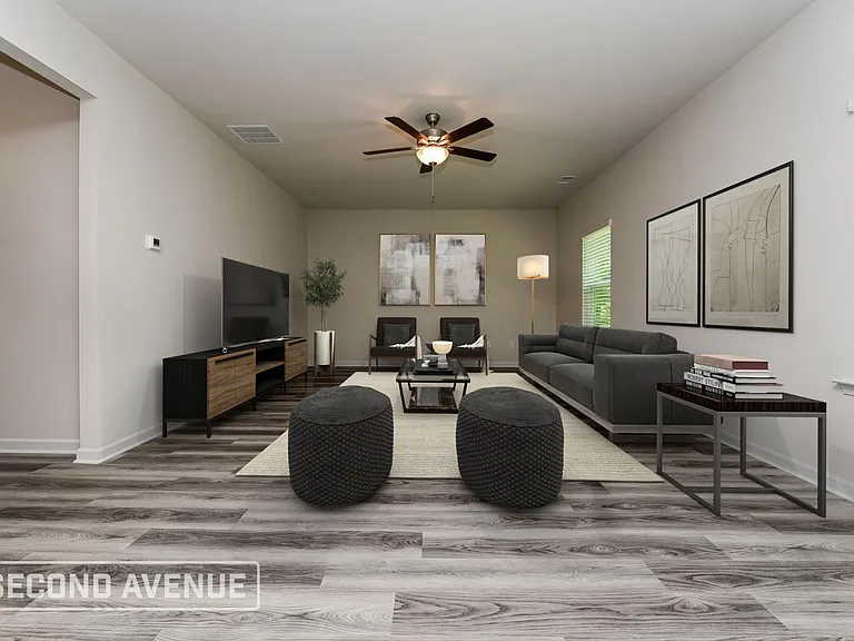 344 Oliver Dr — Photo 2