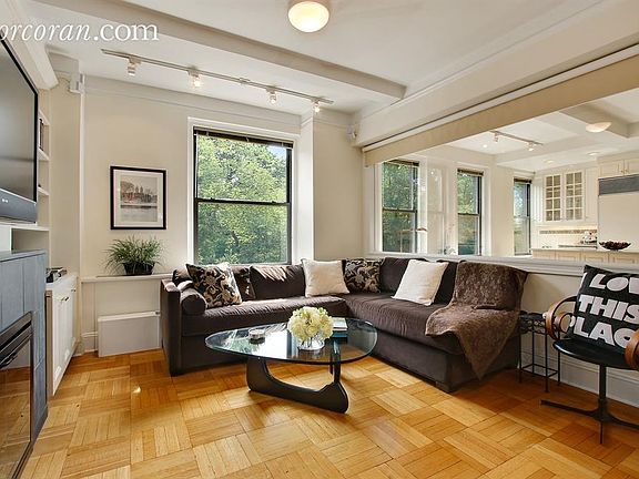 5th image of 225 Central Park N #405