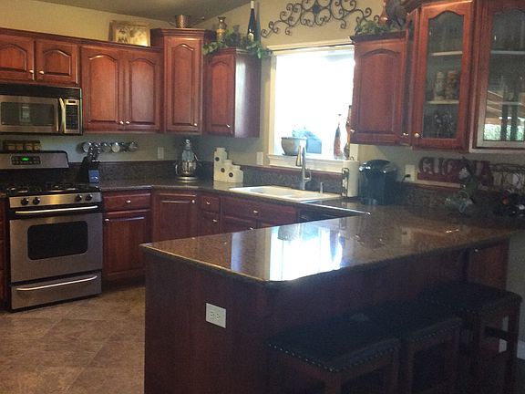 2nd image of 2705 Sonoma St