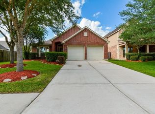 13417 Moonlit Lake Ln, Pearland, TX 77584
