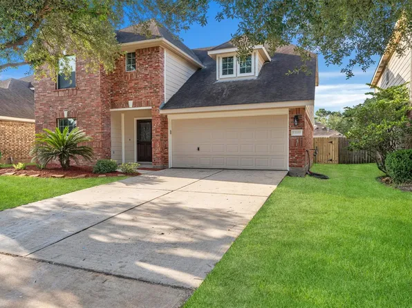 13619 Barons Lake Ln, Cypress, TX 77429
