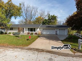 1609 E 4th St, Coal Valley, IL