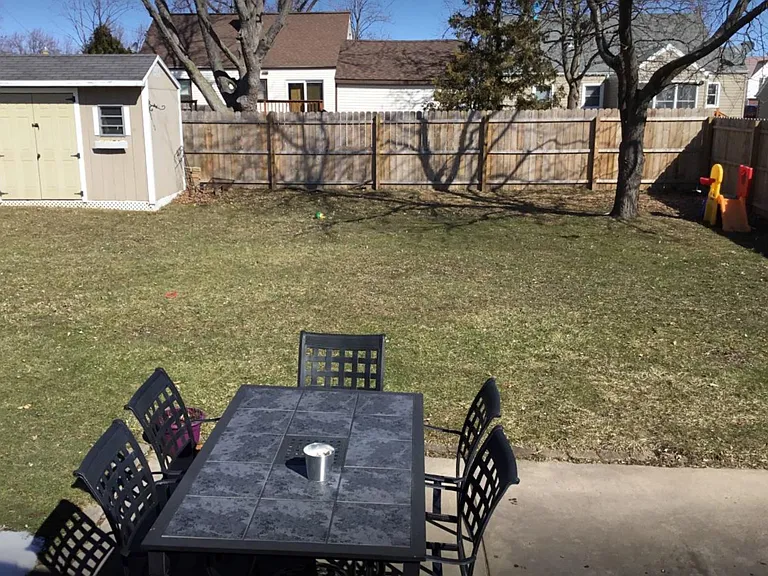 204 Thorncliff Rd — Photo 17
