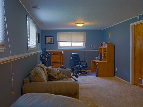 4th image of 6459 Lockwood Dr