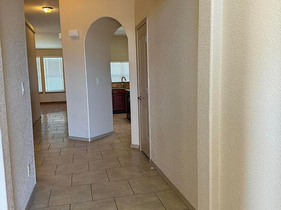 2nd image of 14422 Coyote Trail Dr