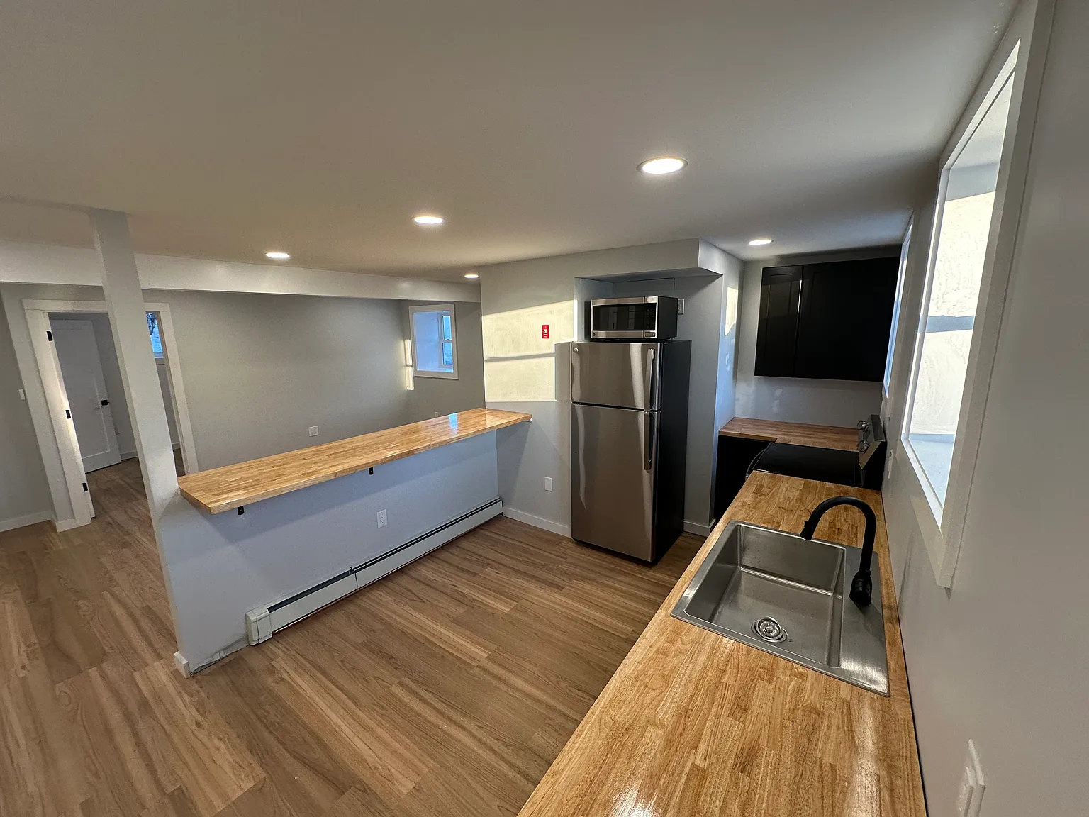 1 bed, 750 sqft, $1,985 — Photo 2