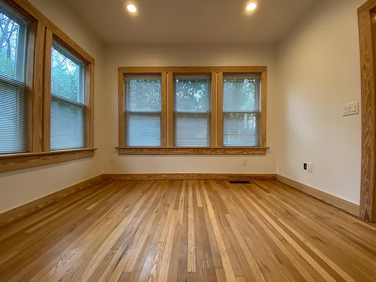 721 Windsor Pkwy NE — Photo 25