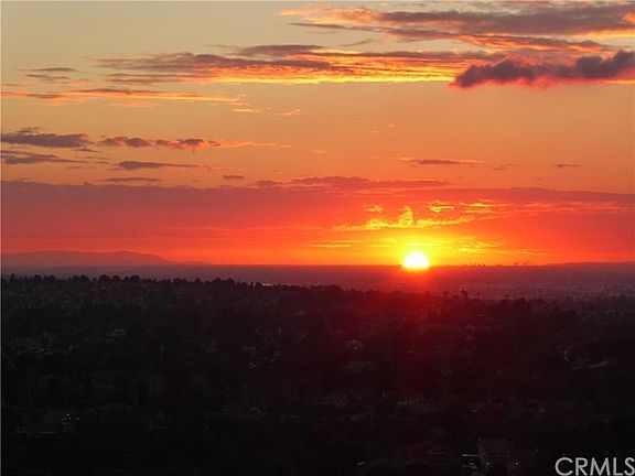 Sunsets views like this are yours ... everyday!