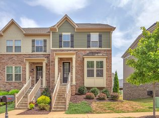 160 Seneca Pl, Mars, PA 16046