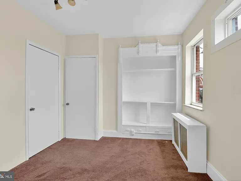 1519 Emily St — Photo 25