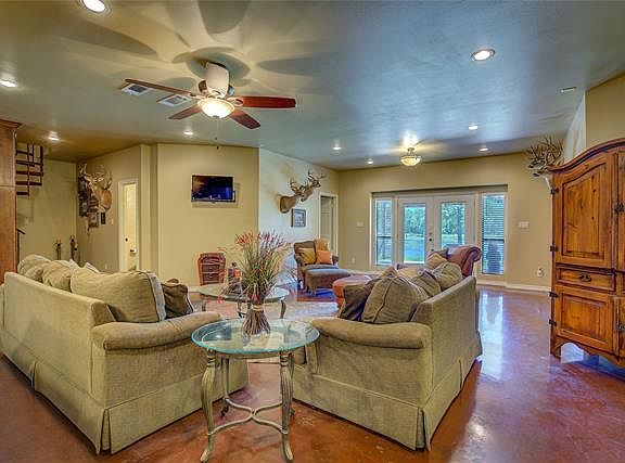 5th image of 2300 County Road 3546