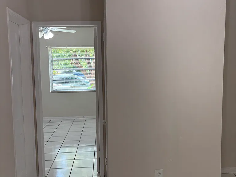 233 Phoenetia Ave #4 — Photo 18