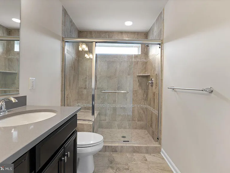 7210 Hartley Ln — Photo 21