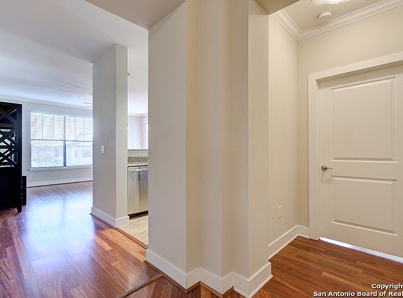 2nd image of 7342 Oak Manor Dr