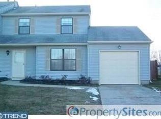 7 Old Orchard Dr, Sicklerville, NJ 08081