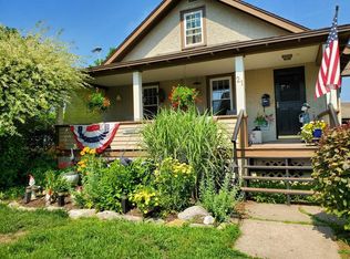 21 Highland View St, Westfield, MA 01085