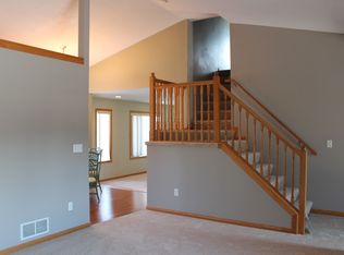 7449 96th St S, Cottage Grove, MN 55016