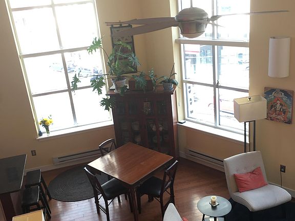 Huge windows on two sides