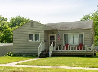 4100 Columbia St, Des Moines, IA 50313