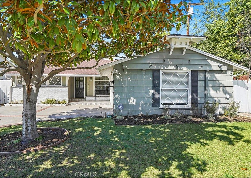 IENA【JHONSTONS 】knitstole130＊35 13117 Eddington Dr, Upper Marlboro, MD 20774 | Zillow