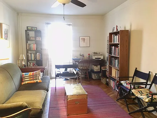 Rented by Realty Collective | media 9