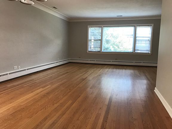 5th image of 152 N Euclid Ave