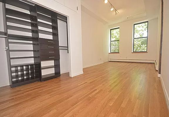 4th image of 164 Eldridge St Fl 3