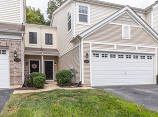 606 Kingston Terrace Ct, Saint Charles, MO 63301