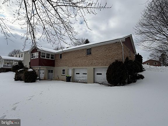 3rd image of 44 Kingston Dr #L-0014