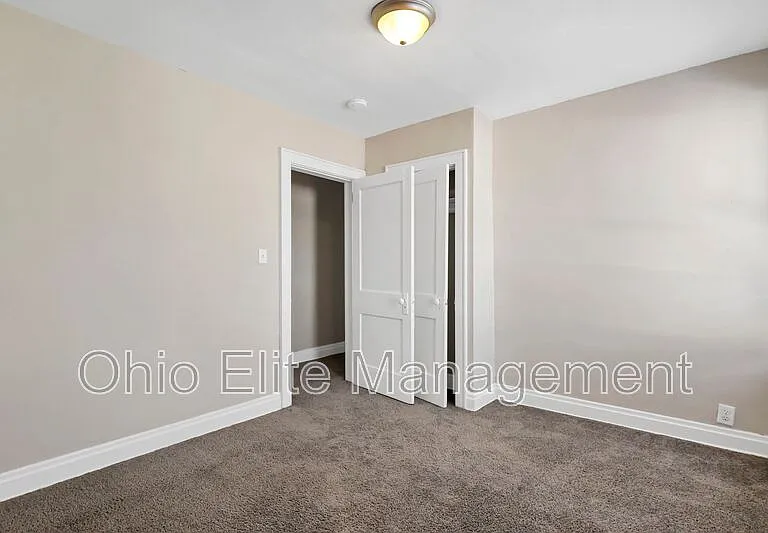 775 S 17th St — Photo 20