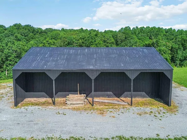 15 Flatwoods Rd, Nancy, KY 42544