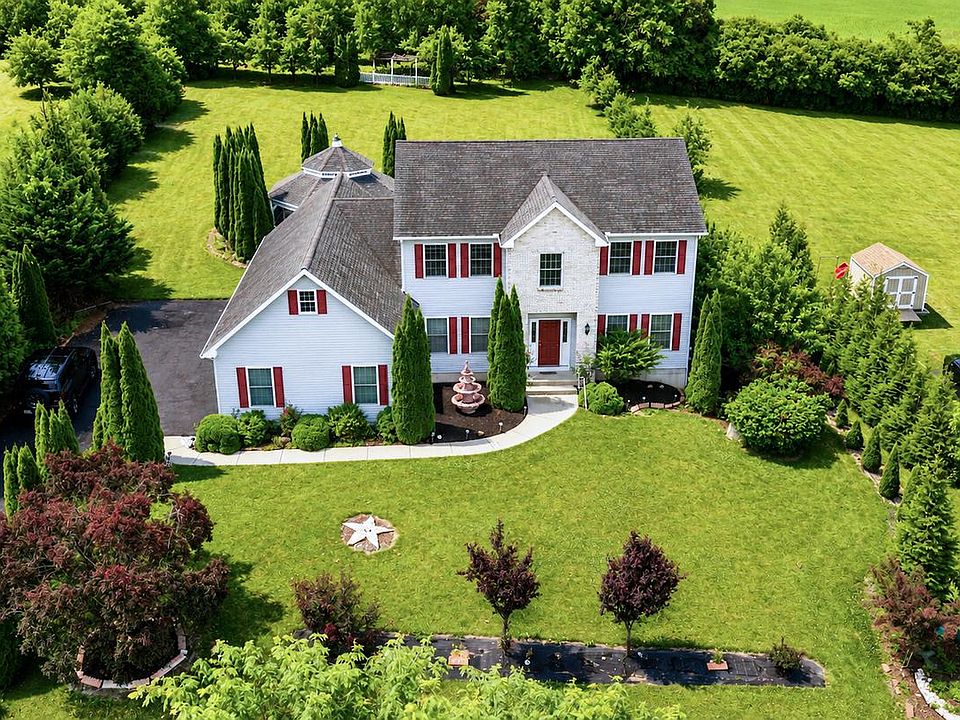 1st image of 2760 New England Dr