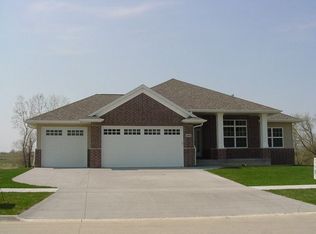 1895 Wood Duck Ct, North Liberty, IA 52317