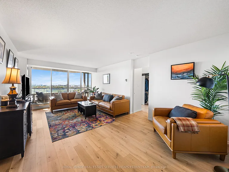 10 Torresdale Ave #1406 — Photo 1