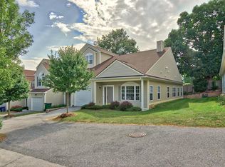 200 Huff Heritage Ln, Christiansburg, VA 24073