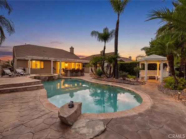 29333 Hidden Lake Dr, Menifee, CA 92584