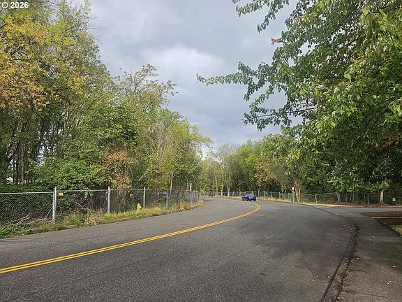 2nd image of NE 53rd St