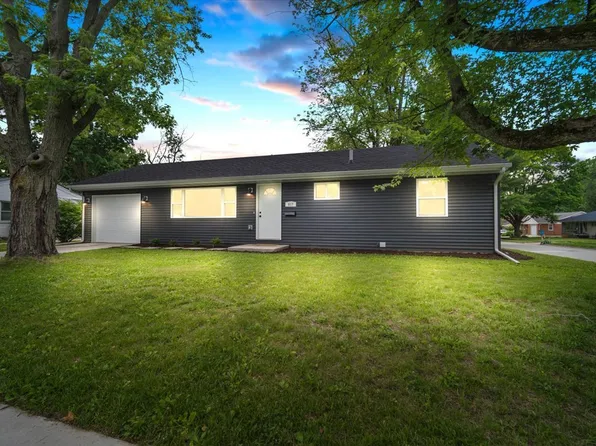 817 Bryan St, Normal, IL 61761