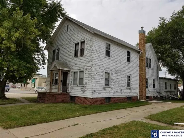 1619 N Lincoln Ave, York, NE 68467