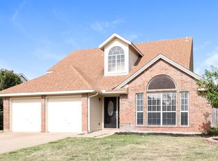 4612 Greenwich Dr, Grand Prairie, TX 75052