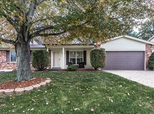 19 Spring Wood Dr, Saint Peters, MO 63376