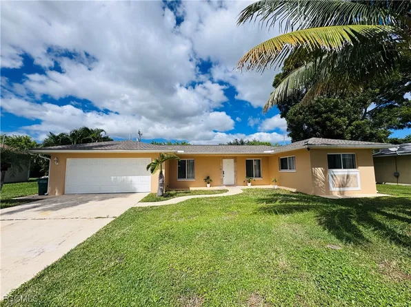 141 SW 48th Ter, Cape Coral, FL 33914