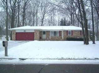 2203 Belle Meade Dr, Davison, MI