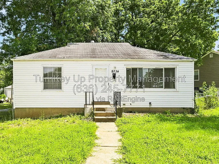 8234 Airport Rd — Photo 1