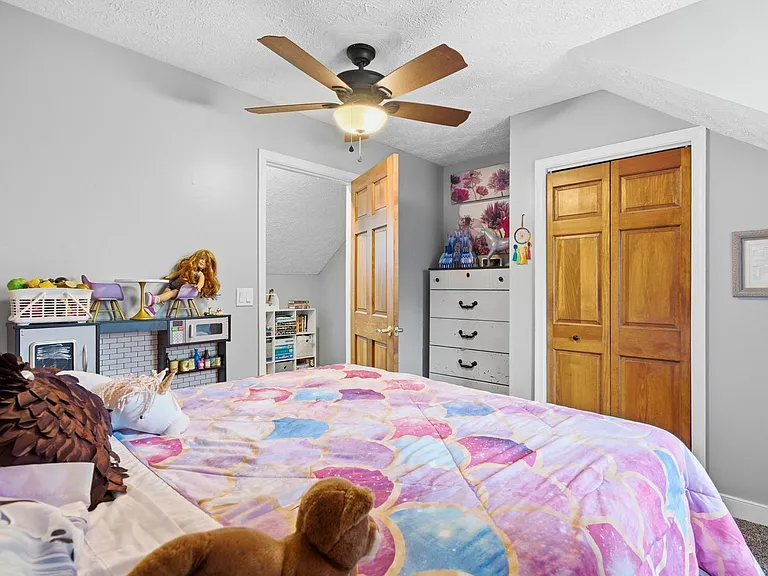 1126 Somerset Ln — Photo 42