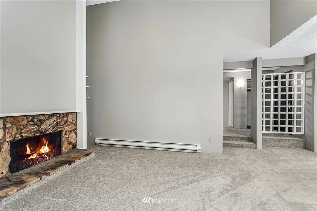 2 bed, 912 sqft, $2,550 — Photo 4