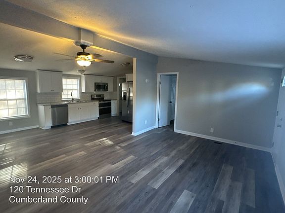 5th image of 120 Tennessee Dr